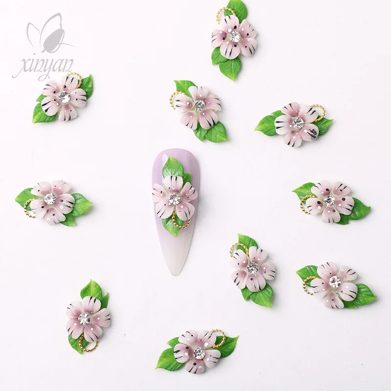 5 adet Lüks İnci Reçine Çiçek Tırnak Sanat Takılar 3D Mulri Akrilik Peri Tasarım Tırnak Süslemeleri DIY Zarif Manikür Aksesuarları . ' - ' . 2